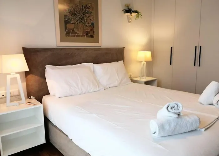 Elegant Apartment In Acropolis