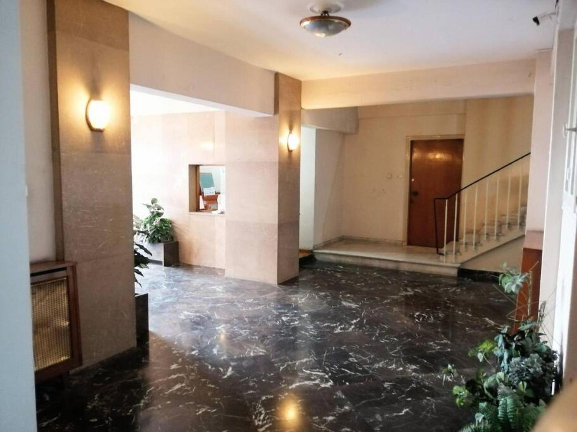 Elegant In Acropolis Apartment