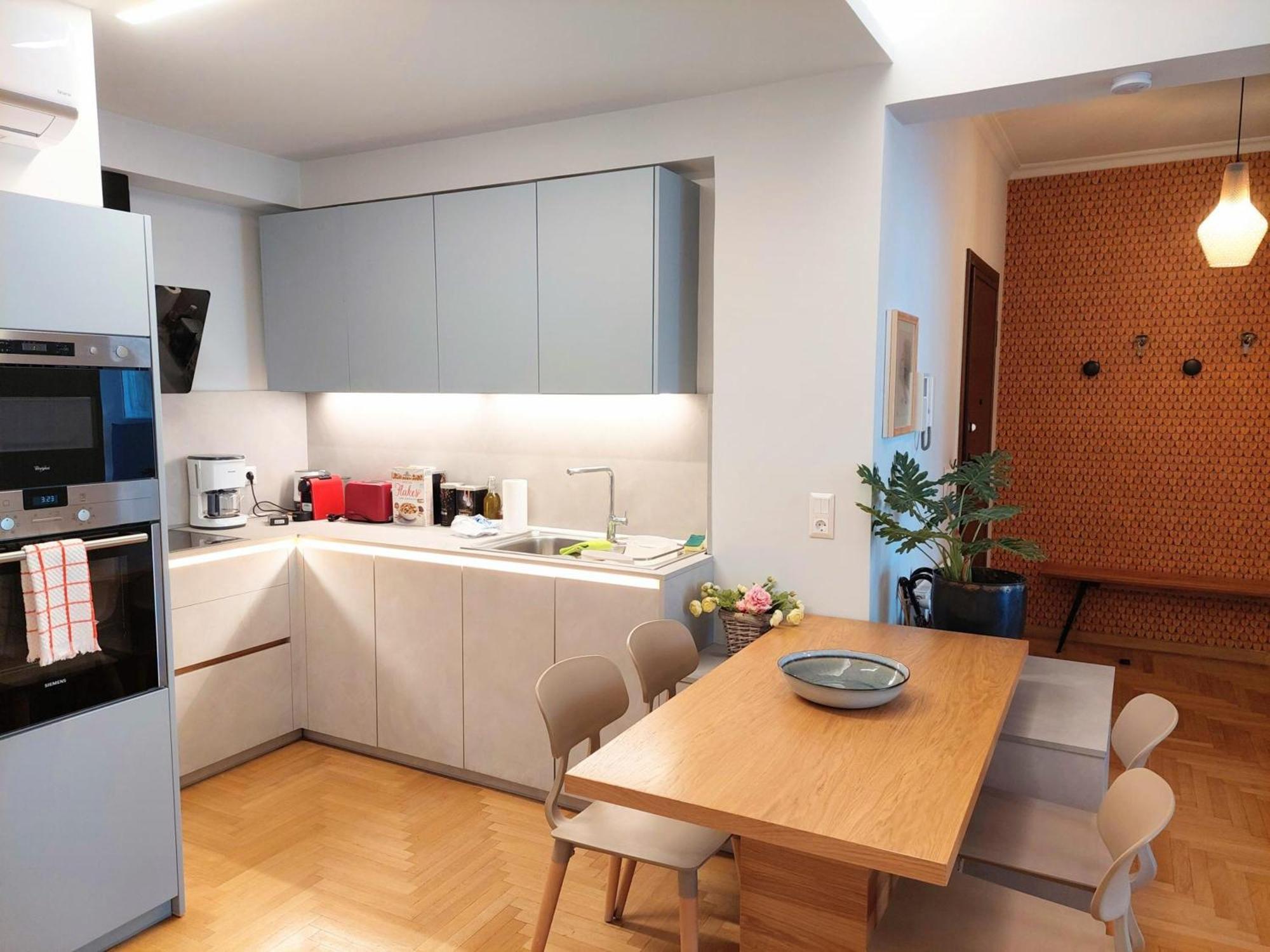 Elegant In Acropolis Apartment *